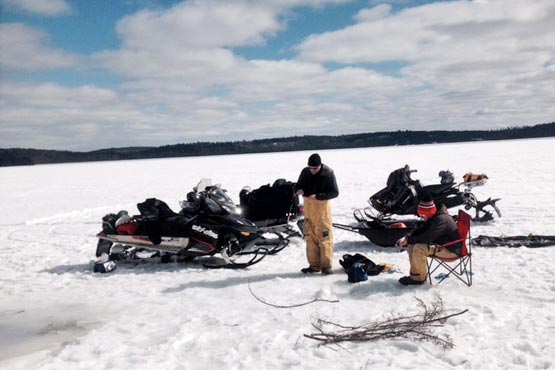 ontario ice fishing trips